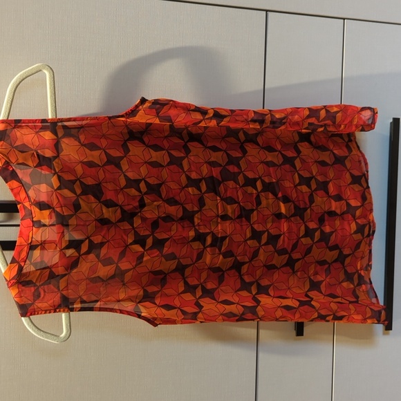 Banana Republic Sleeveless Blouse - Picture 4 of 4